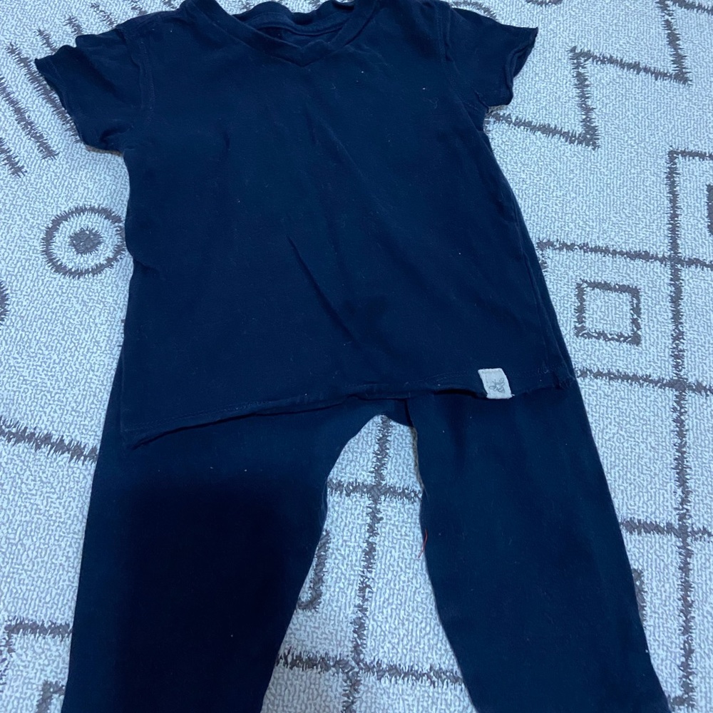 Burt’s bees matching set